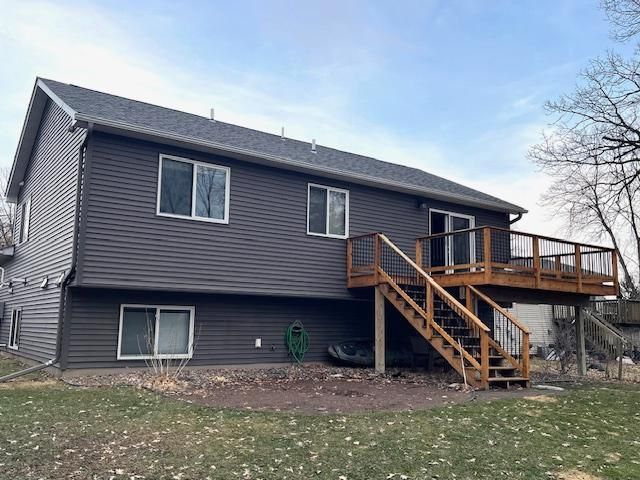 646 Grafton Avenue N, Oakdale, MN 55128