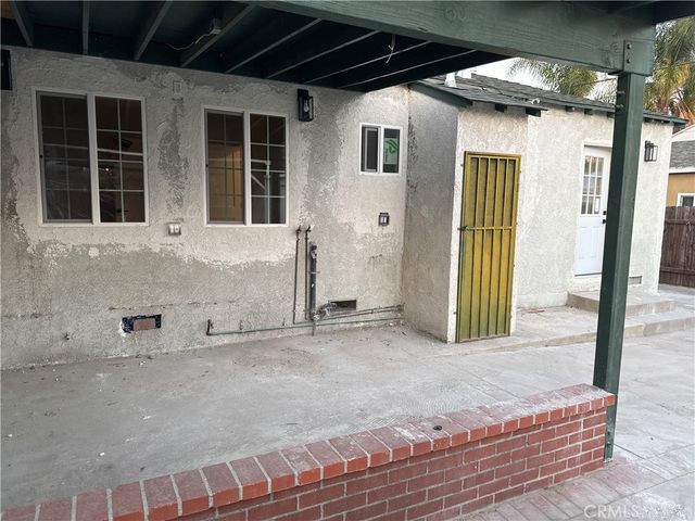 7879 Claybeck, Los Angeles, CA 91352