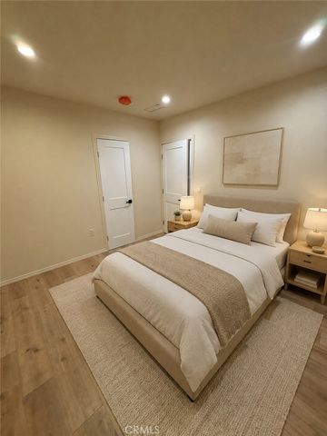 7879 Claybeck, Los Angeles, CA 91352