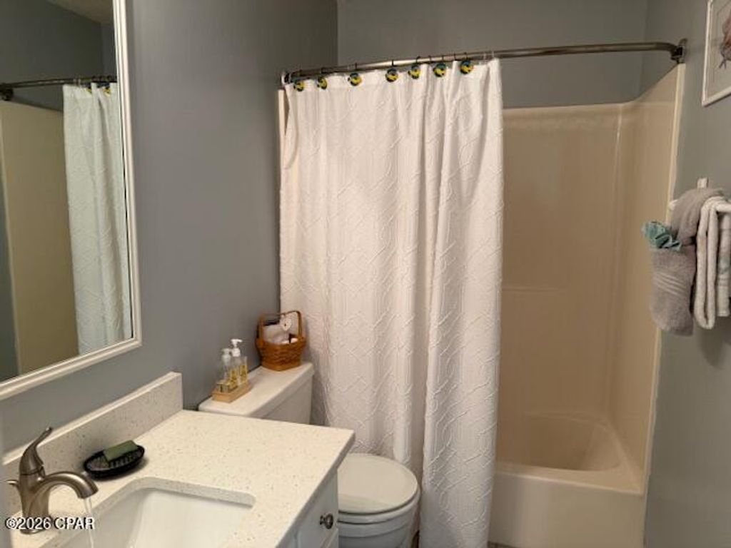 Image 12 of property listing at 17620 Front Beach Road R1, Panama City Beach, FL 32413