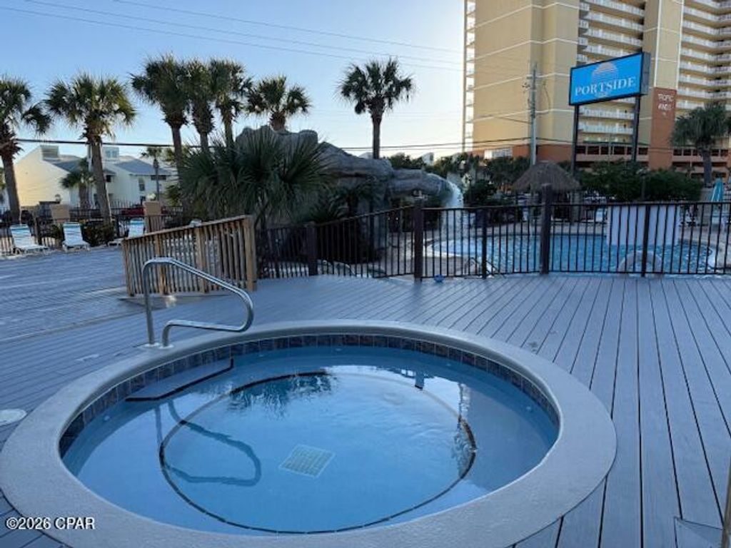 Image 19 of property listing at 17620 Front Beach Road R1, Panama City Beach, FL 32413