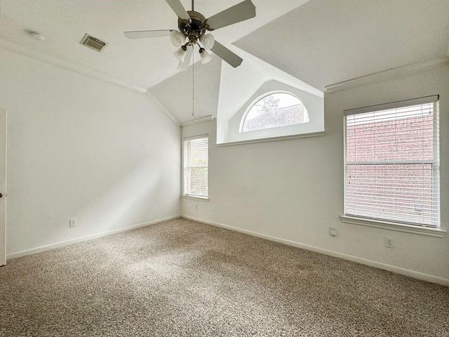 73 E Montfair Boulevard, The Woodlands, TX 77382