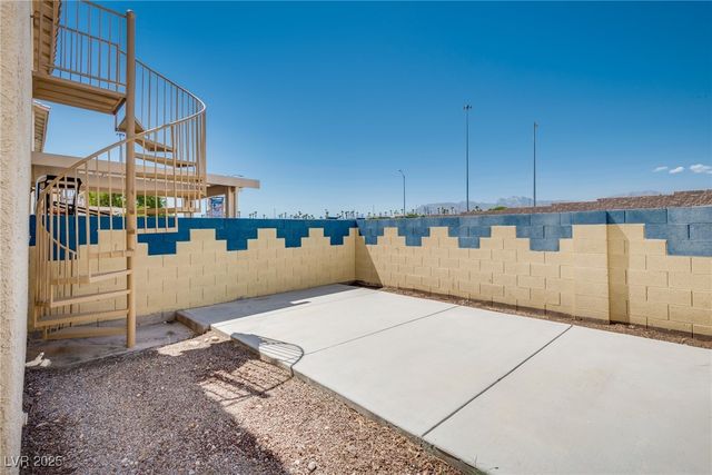 6107 Daisy Petal Street 201, Las Vegas, NV 89130