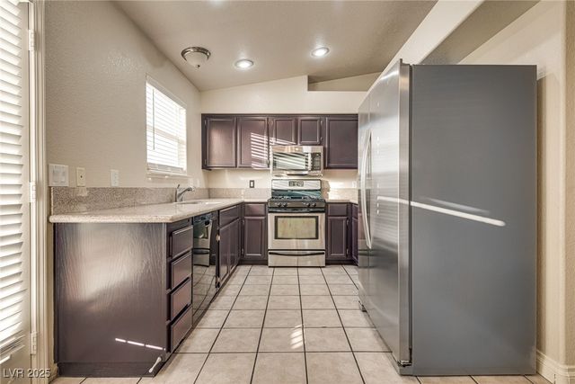 6107 Daisy Petal Street 201, Las Vegas, NV 89130