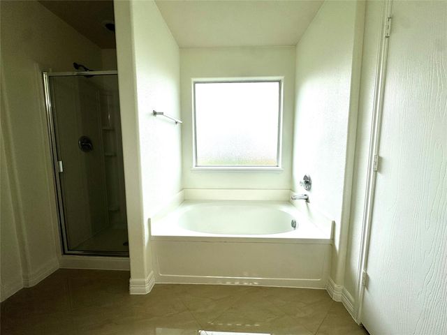 8831 Stratfield Lane, Houston, TX 77075