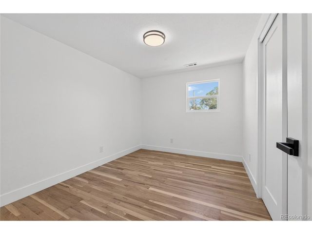 2595 S Leyden St, Denver, CO 80222