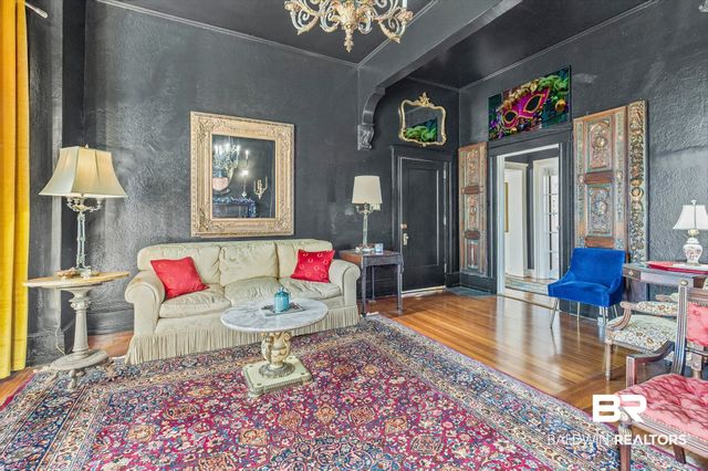 1410 Government Street, Mobile, AL 36604
