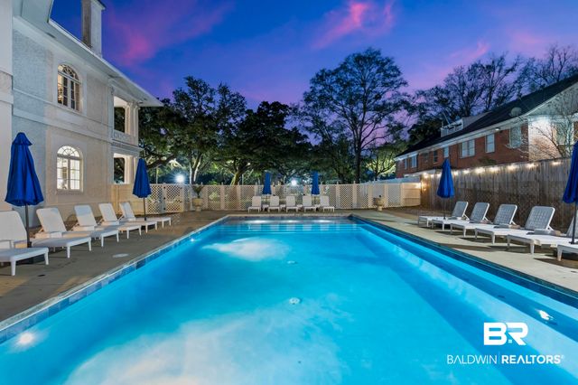 1410 Government Street, Mobile, AL 36604