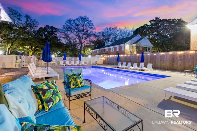 1410 Government Street, Mobile, AL 36604