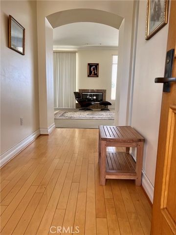 11847 Gorham Avenue 403, Los Angeles, CA 90049