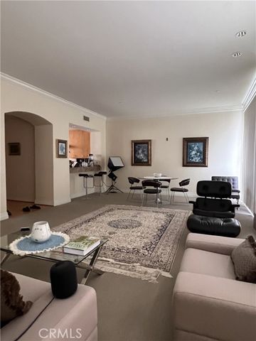 11847 Gorham Avenue 403, Los Angeles, CA 90049