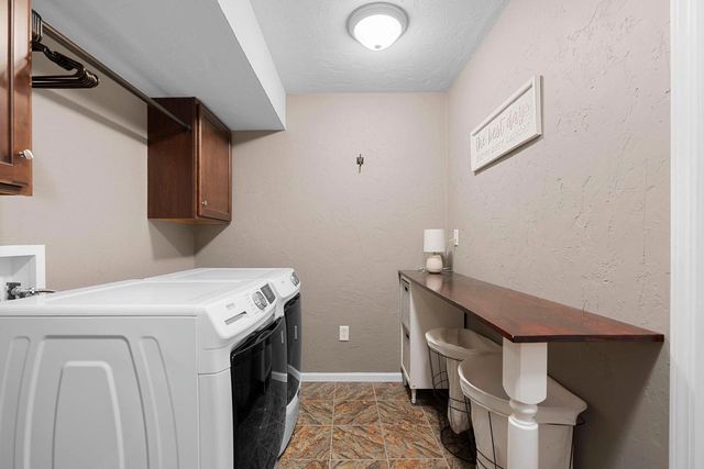 21 LINKS COURT, Kaukauna, WI 54130