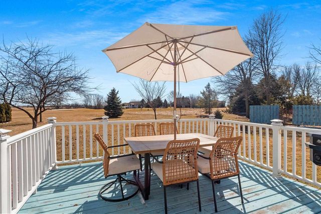 21 LINKS COURT, Kaukauna, WI 54130