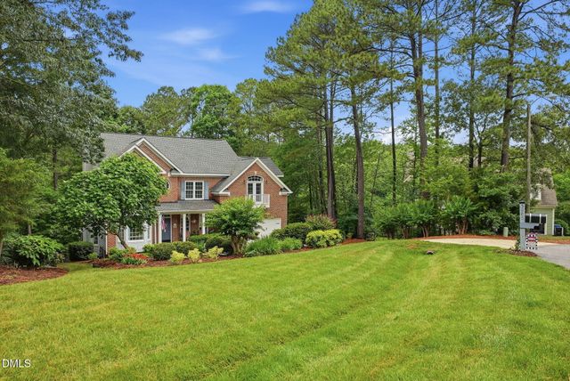 5805 Valley Mist Court, Raleigh, NC 27613