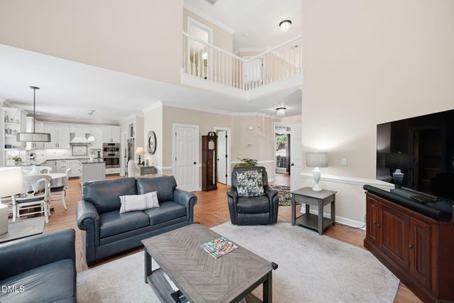 5805 Valley Mist Court, Raleigh, NC 27613