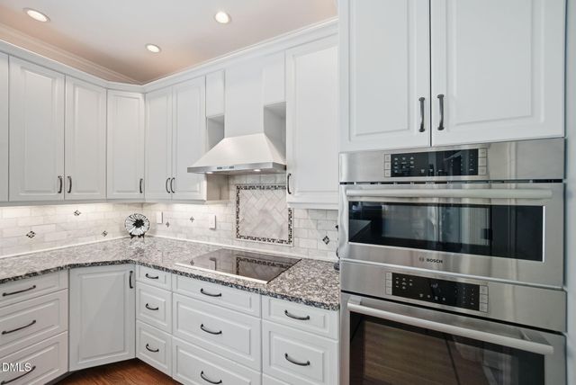 5805 Valley Mist Court, Raleigh, NC 27613