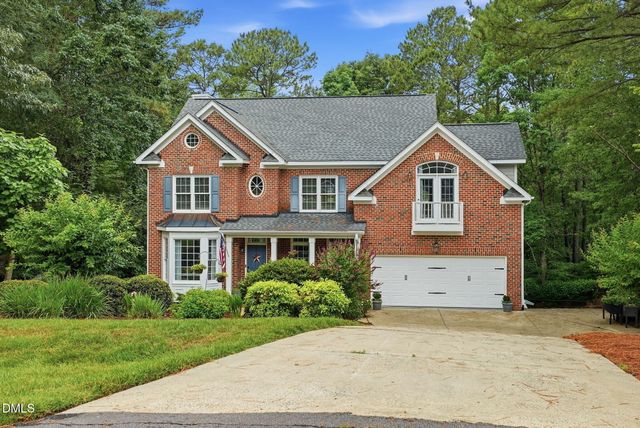 5805 Valley Mist Court, Raleigh, NC 27613
