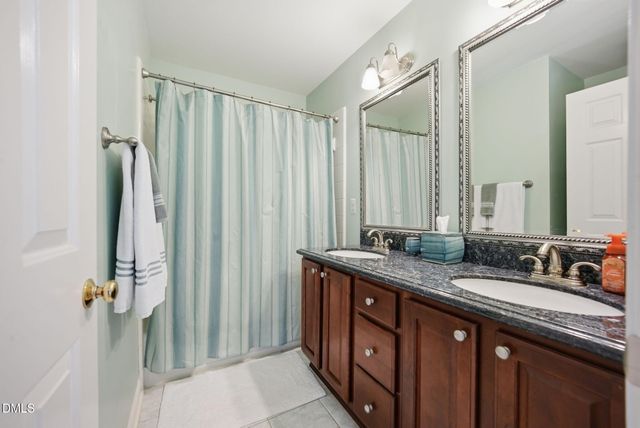 5805 Valley Mist Court, Raleigh, NC 27613