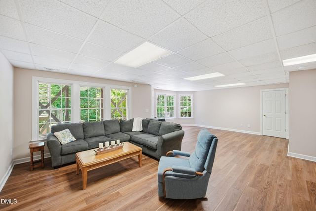 5805 Valley Mist Court, Raleigh, NC 27613