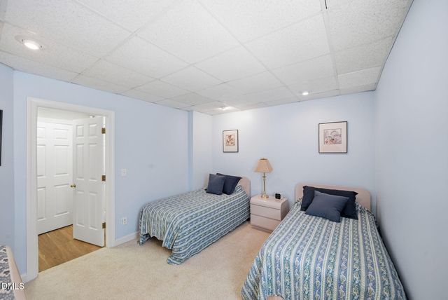 5805 Valley Mist Court, Raleigh, NC 27613