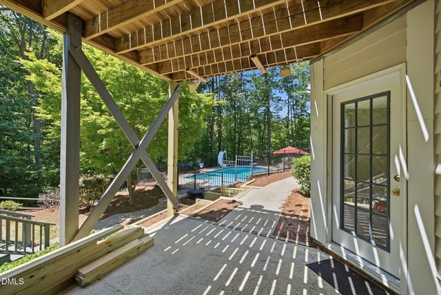 5805 Valley Mist Court, Raleigh, NC 27613