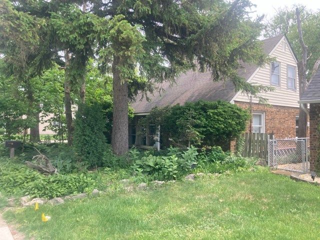 7825 41st Place, Lyons, IL 60534