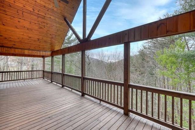 305 Rileigh Ridge Road, Blairsville, GA 30512