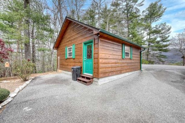 305 Rileigh Ridge Road, Blairsville, GA 30512