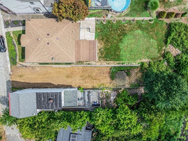 520 Kendall St, Lawrenceville, PA 15201