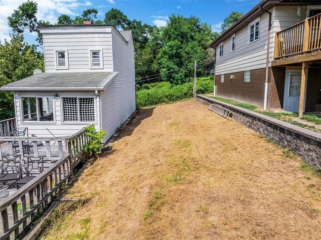 520 Kendall St, Lawrenceville, PA 15201