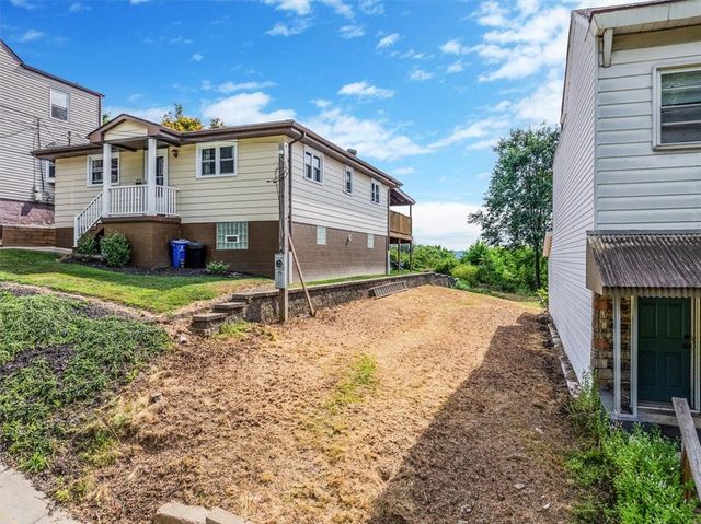 520 Kendall St, Lawrenceville, PA 15201