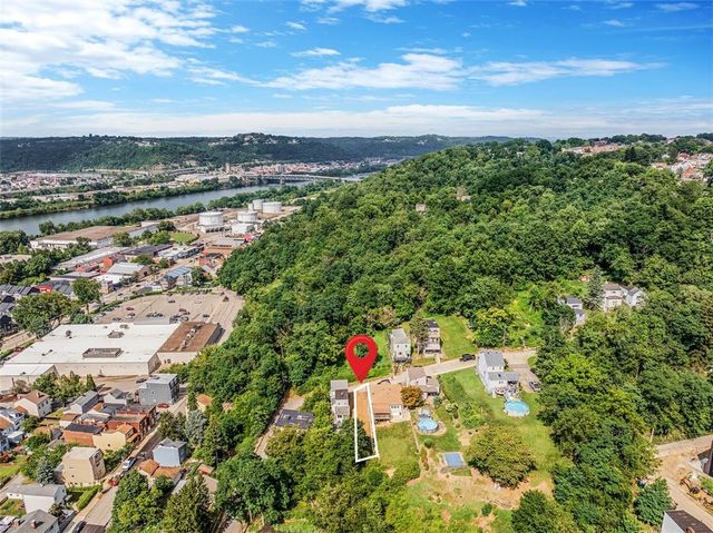 520 Kendall St, Lawrenceville, PA 15201