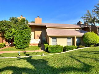 222 Lido ST J-2, Lakeway, TX 78734