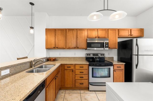2508 SW 35TH PLACE Q98, Gainesville, FL 32608