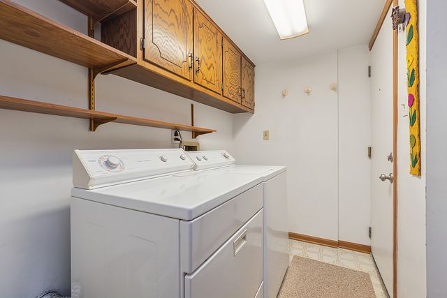 8826 W 140th Street 206, Orland Park, IL 60462