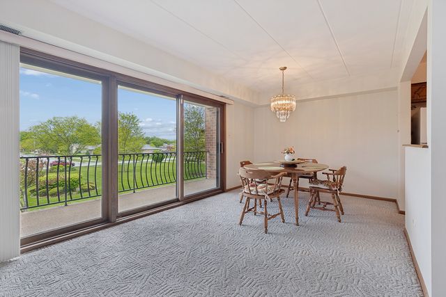 8826 W 140th Street 206, Orland Park, IL 60462