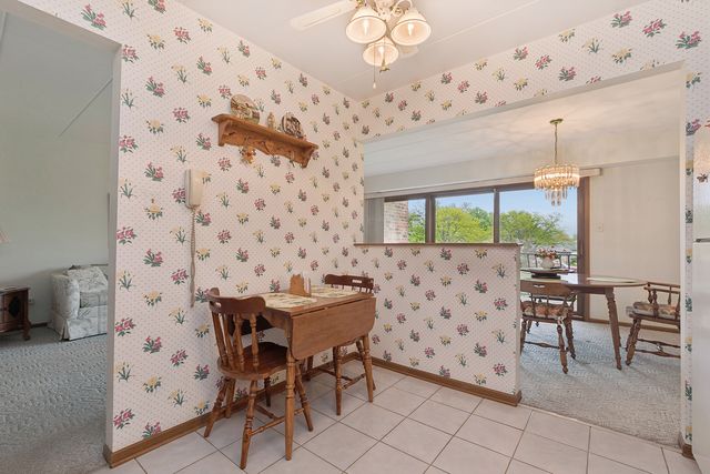 8826 W 140th Street 206, Orland Park, IL 60462