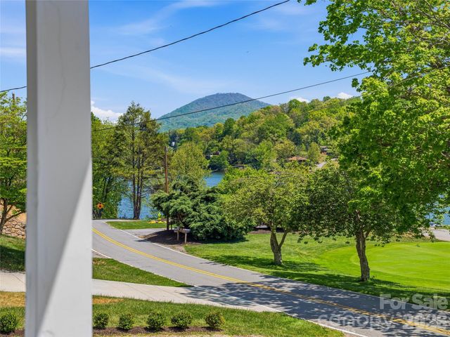 721 Golf Course Road, Waynesville, NC 28786