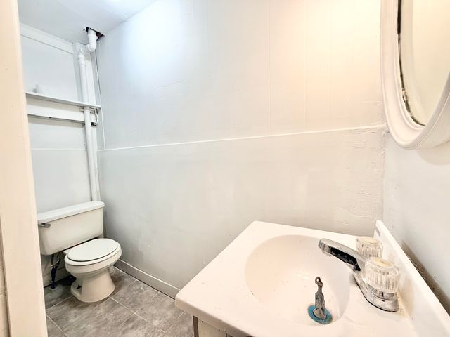 1308 W 13th Avenue, Gary, IN 46407