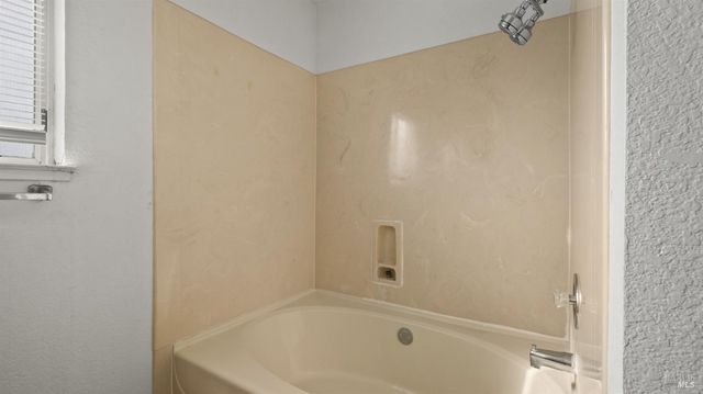 22 Brighton Dr, Vallejo, CA 94591