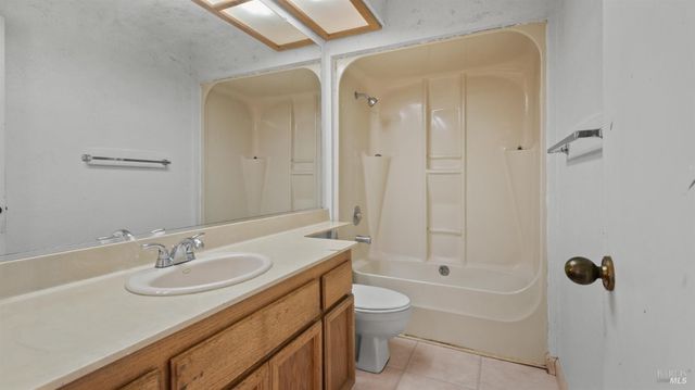 22 Brighton Dr, Vallejo, CA 94591