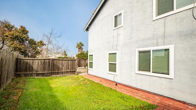 22 Brighton Dr, Vallejo, CA 94591