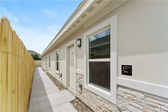 5323 Vision Street, Rio Grande City, TX 78582