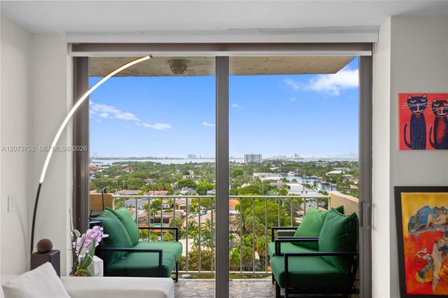2350 NE 135th Street 1204, North Miami, FL 33181