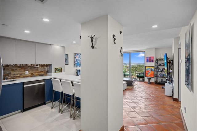 2350 NE 135th Street 1204, North Miami, FL 33181