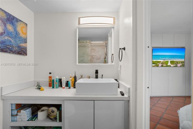 2350 NE 135th Street 1204, North Miami, FL 33181
