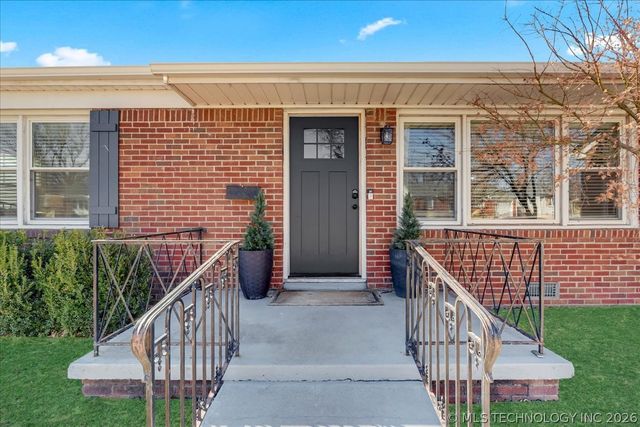 2636 S Oswego Place, Tulsa, OK 74114