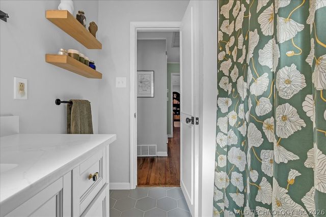 2636 S Oswego Place, Tulsa, OK 74114