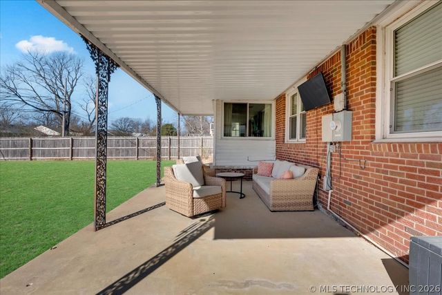 2636 S Oswego Place, Tulsa, OK 74114