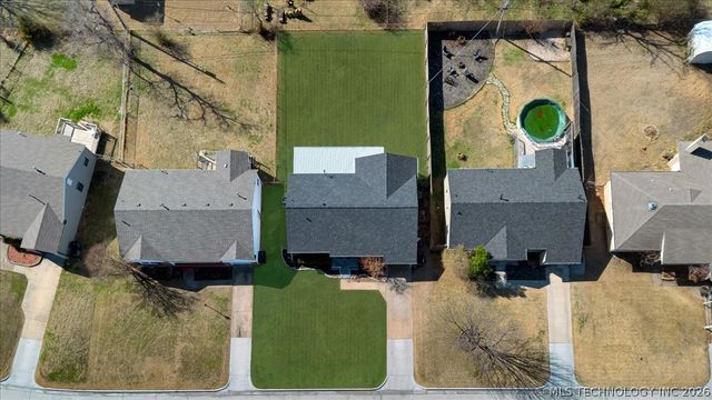 2636 S Oswego Place, Tulsa, OK 74114